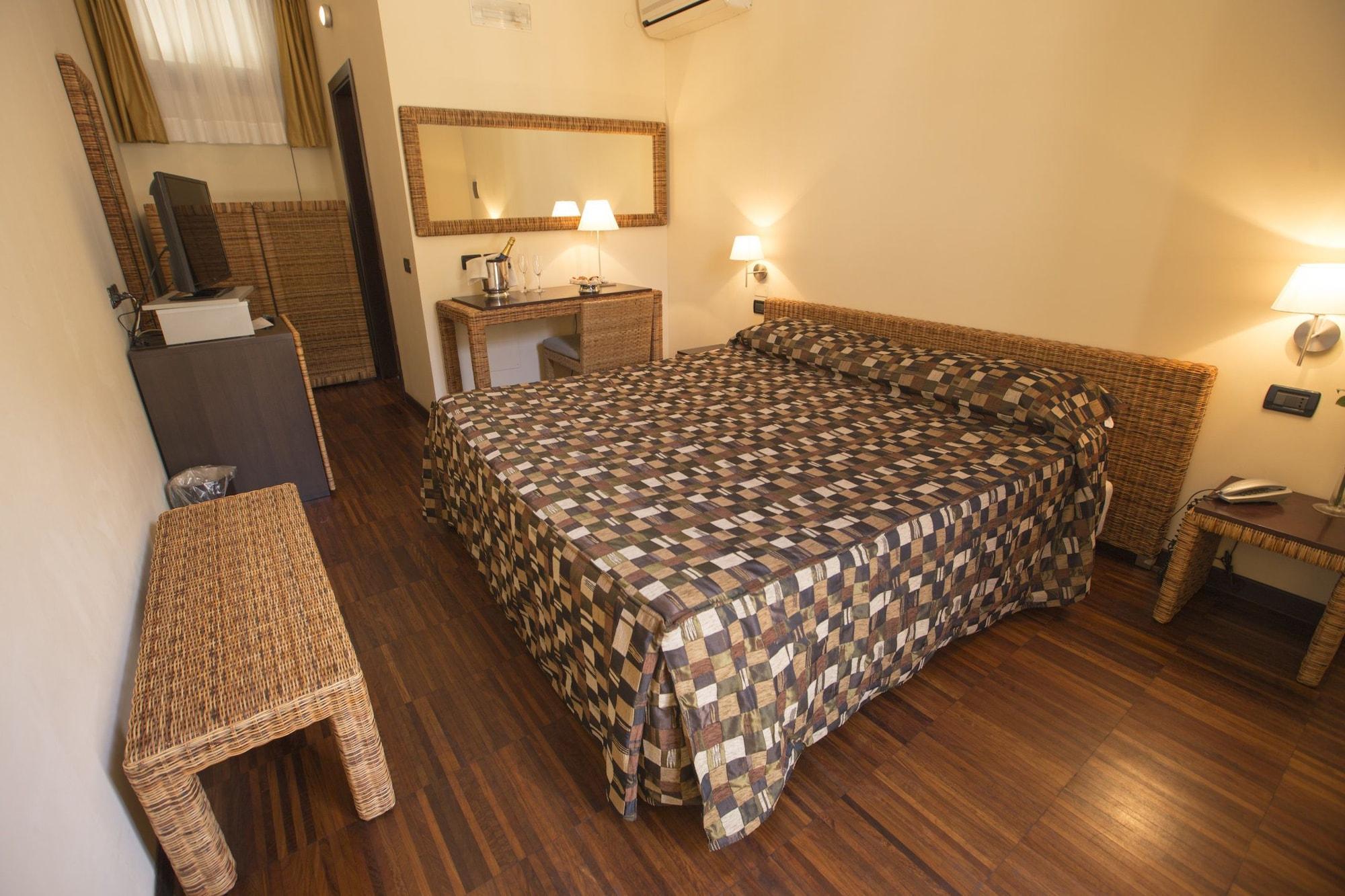 Hotel Cetarium 4*